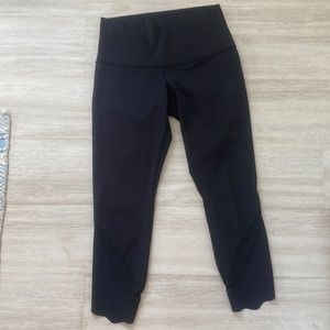 Lululemon Wunder Under Scallop Hemmed High Rise Crop - 23” Luxtreme